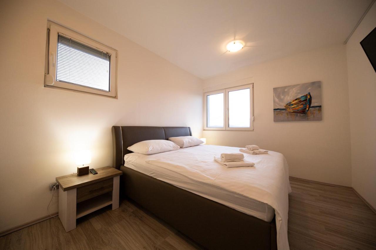 City&Sea View 2Br 4+2 자다르 외부 사진